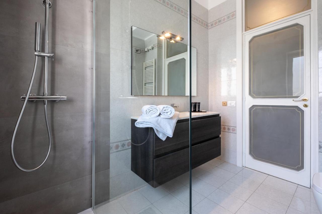 Sweet Life - Luxury Apartment-Suite-Rooms Бари Экстерьер фото
